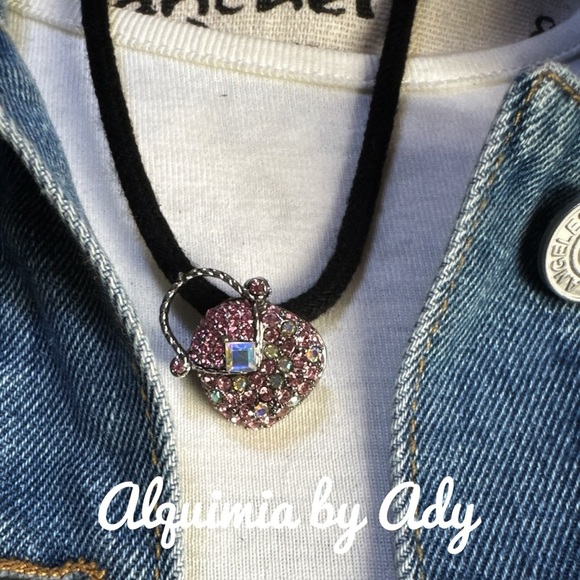 Pink and Silver Pendant Necklace - Picture 1 of 4